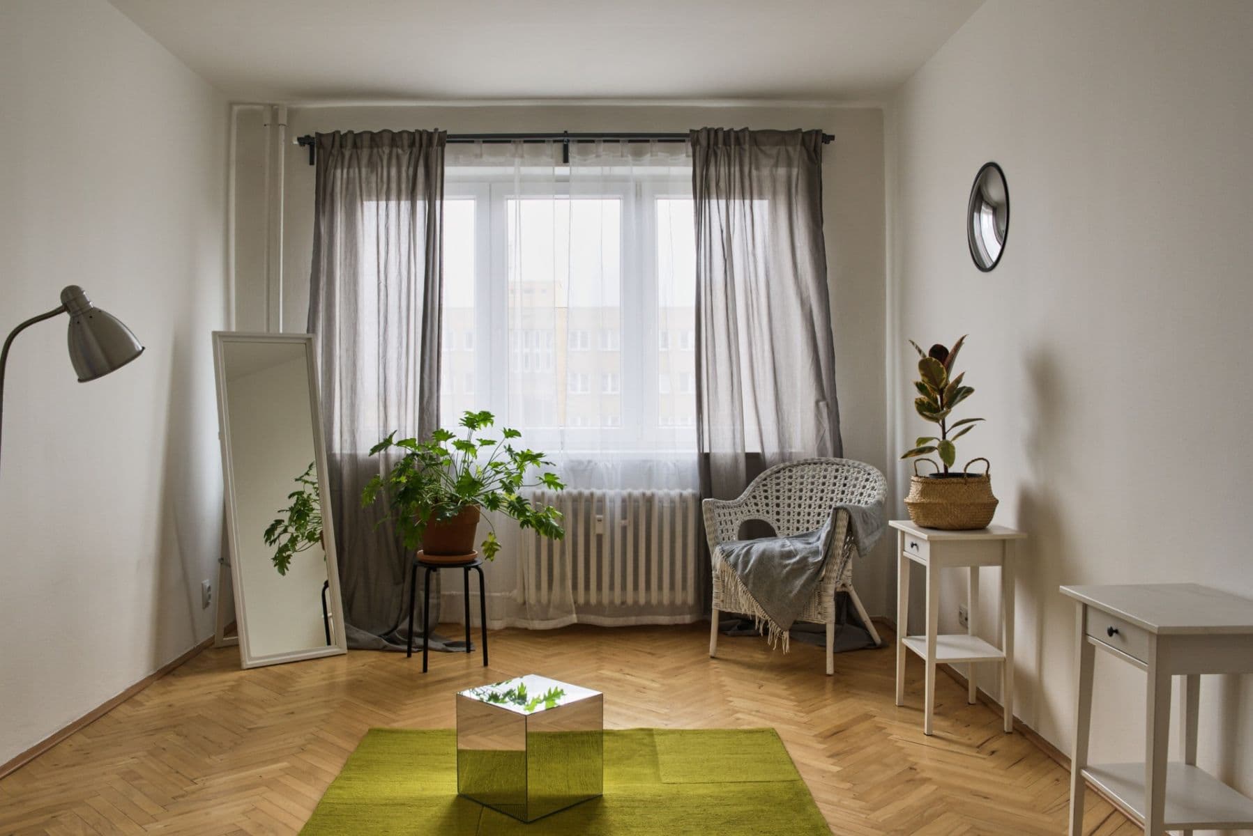 Prenájom bytu 4-izbový 75 m², Nad Olšinami, Praha, Praha Prenájom bytu 4-izbový 75 m², Nad Olšinami, Praha, Praha