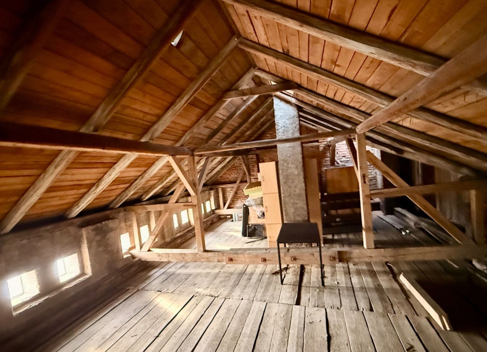 Predaj domu 350 m², pozemek 510 m², Boženy Němcové, Kadaň, Ústecký kraj Predaj domu 350 m², pozemek 510 m², Boženy Němcové, Kadaň, Ústecký kraj