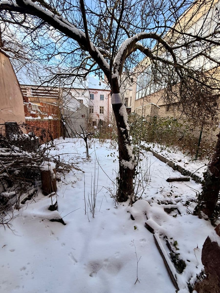 Predaj domu 350 m², pozemek 510 m², Boženy Němcové, Kadaň, Ústecký kraj Predaj domu 350 m², pozemek 510 m², Boženy Němcové, Kadaň, Ústecký kraj