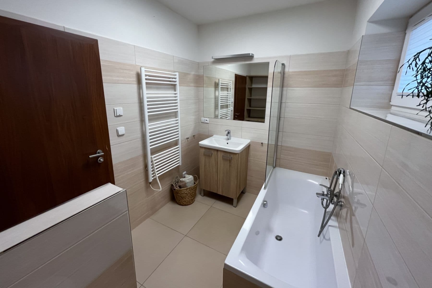 Predaj domu 114 m², pozemek 397 m², Ptická, Úhonice, Středočeský kraj Predaj domu 114 m², pozemek 397 m², Ptická, Úhonice, Středočeský kraj