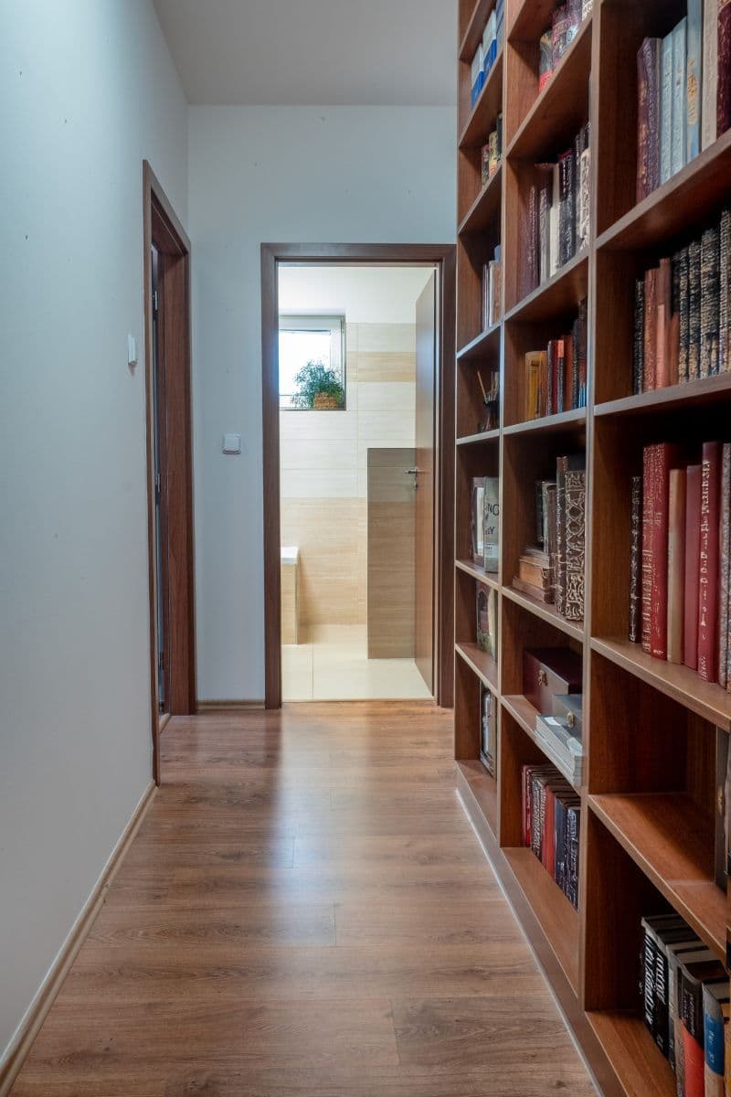 Predaj domu 114 m², pozemek 397 m², Ptická, Úhonice, Středočeský kraj Predaj domu 114 m², pozemek 397 m², Ptická, Úhonice, Středočeský kraj