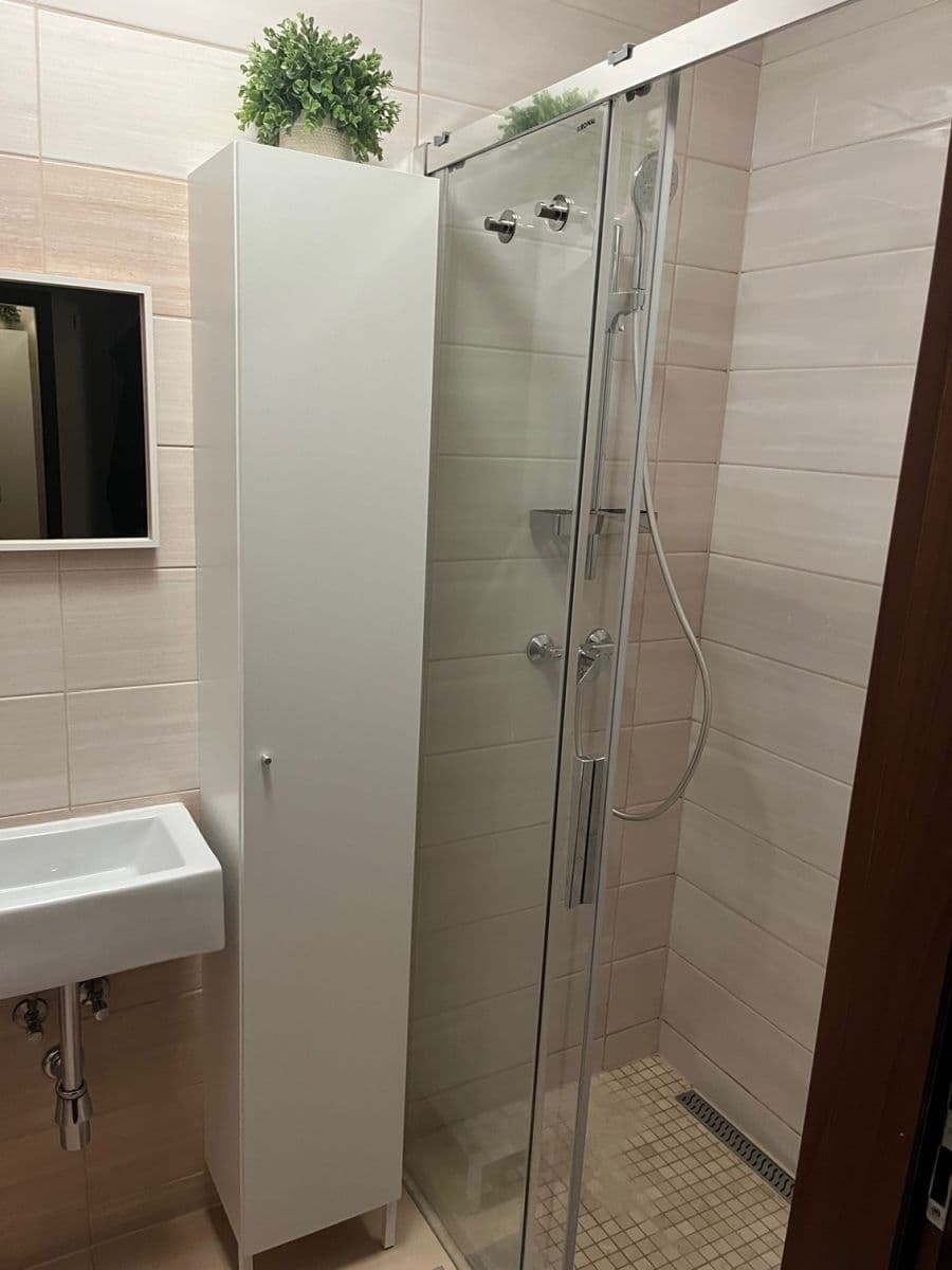 Predaj domu 114 m², pozemek 397 m², Ptická, Úhonice, Středočeský kraj Predaj domu 114 m², pozemek 397 m², Ptická, Úhonice, Středočeský kraj