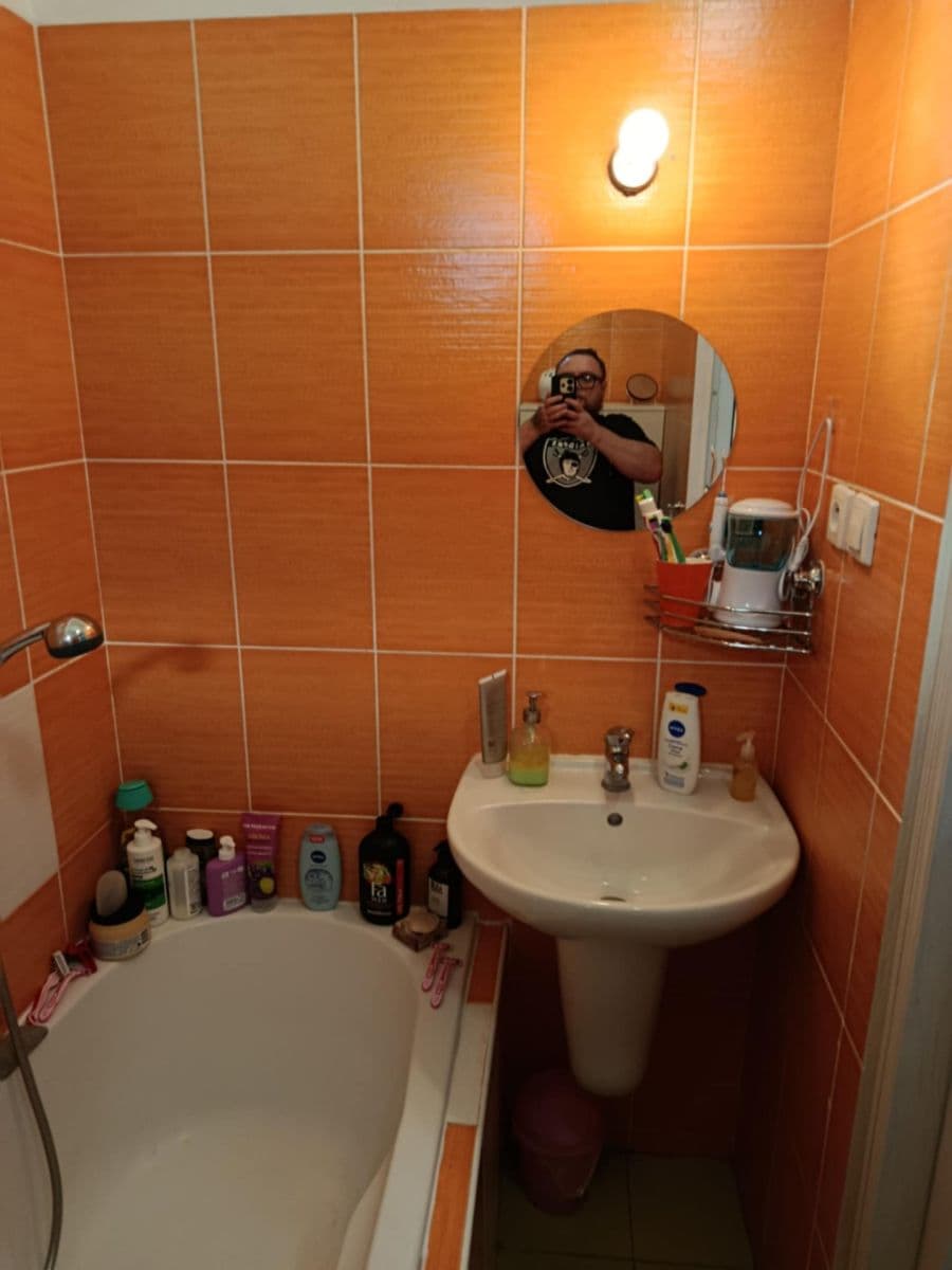 Prenájom bytu 1-izbový 40 m², Dvorského, Brno, Jihomoravský kraj Prenájom bytu 1-izbový 40 m², Dvorského, Brno, Jihomoravský kraj