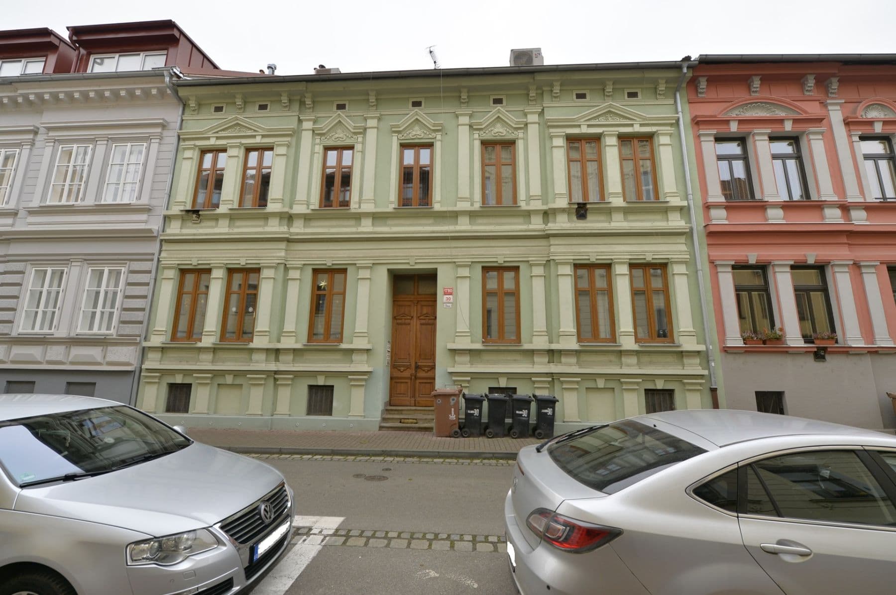 Predaj bytu 4-izbový 112 m², J. Š. Baara, České Budějovice, Jihočeský kraj Predaj bytu 4-izbový 112 m², J. Š. Baara, České Budějovice, Jihočeský kraj