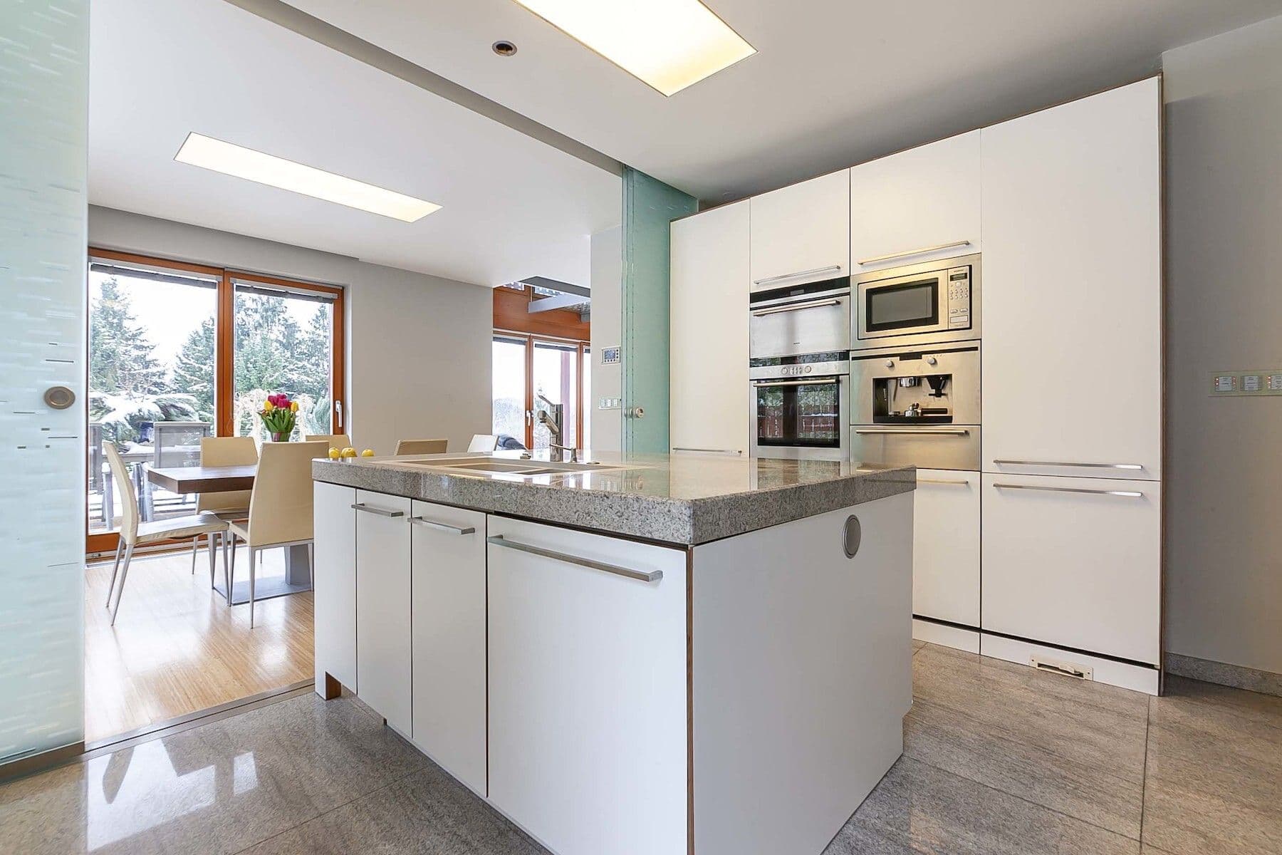 Predaj domu 310 m², pozemek 750 m², Na Kopci, Jablonec nad Nisou, Liberecký kraj Predaj domu 310 m², pozemek 750 m², Na Kopci, Jablonec nad Nisou, Liberecký kraj