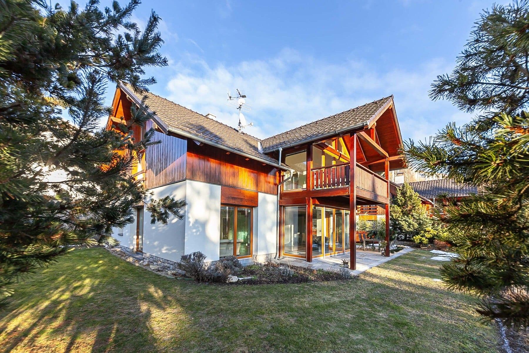 Predaj domu 310 m², pozemek 750 m², Na Kopci, Jablonec nad Nisou, Liberecký kraj Predaj domu 310 m², pozemek 750 m², Na Kopci, Jablonec nad Nisou, Liberecký kraj