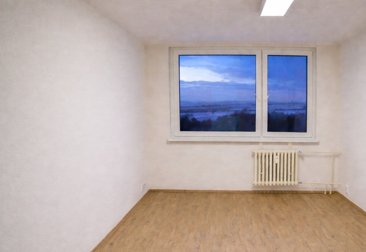 Prenájom bytu 2-izbový 44 m², Ciolkovského, Praha, Praha Prenájom bytu 2-izbový 44 m², Ciolkovského, Praha, Praha