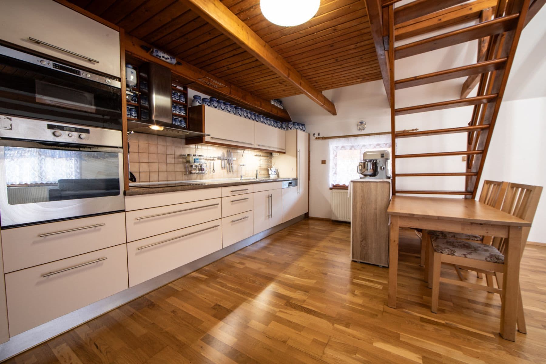 Predaj bytu 6-izbový 156 m², Hlubočepská, Praha, Praha Predaj bytu 6-izbový 156 m², Hlubočepská, Praha, Praha