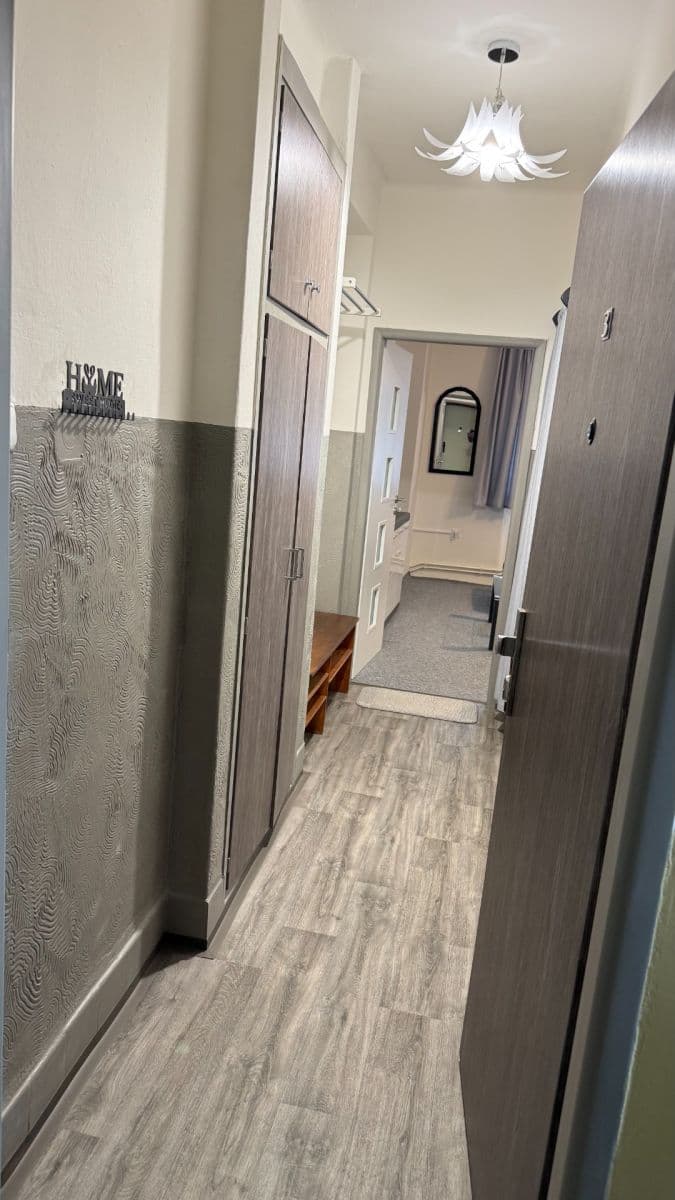 Prenájom bytu 2-izbový 52 m², Palackého, Vrchlabí, Královéhradecký kraj Prenájom bytu 2-izbový 52 m², Palackého, Vrchlabí, Královéhradecký kraj