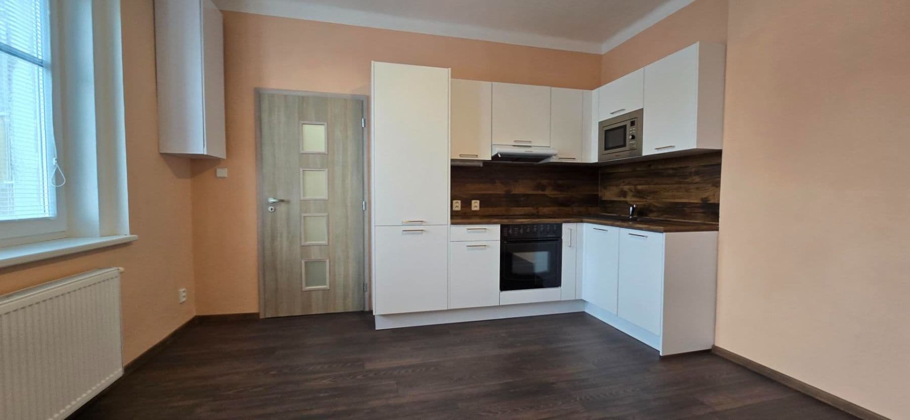 Prenájom bytu 1-izbový 36 m², Borová, Karlovy Vary, Karlovarský kraj Prenájom bytu 1-izbový 36 m², Borová, Karlovy Vary, Karlovarský kraj