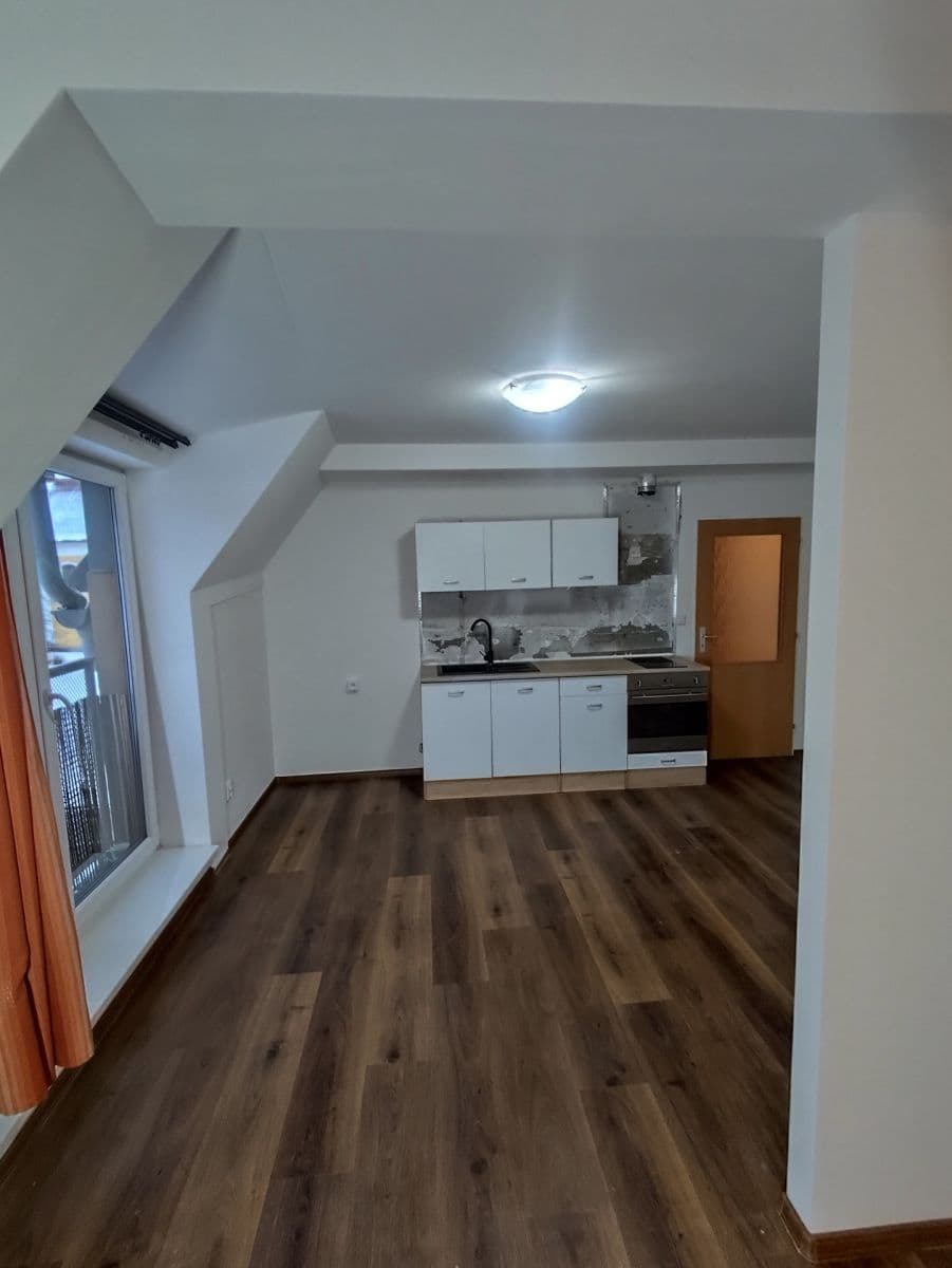 Predaj bytu 1-izbový 41 m², Deštné v Orlických horách, Královéhradecký kraj Predaj bytu 1-izbový 41 m², Deštné v Orlických horách, Královéhradecký kraj