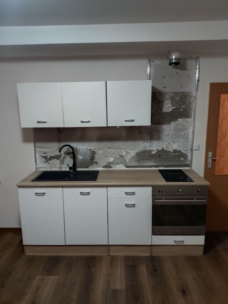 Predaj bytu 1-izbový 41 m², Deštné v Orlických horách, Královéhradecký kraj Predaj bytu 1-izbový 41 m², Deštné v Orlických horách, Královéhradecký kraj