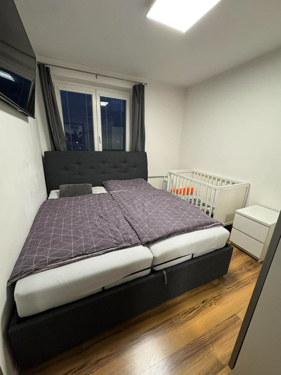 Prenájom bytu 2-izbový 54 m², Mokrá-Horákov, Jihomoravský kraj Prenájom bytu 2-izbový 54 m², Mokrá-Horákov, Jihomoravský kraj