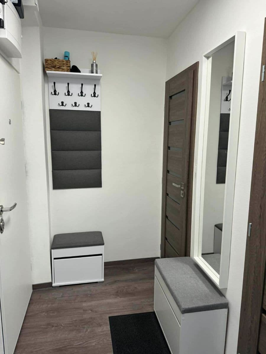 Prenájom bytu 2-izbový 54 m², Mokrá-Horákov, Jihomoravský kraj Prenájom bytu 2-izbový 54 m², Mokrá-Horákov, Jihomoravský kraj