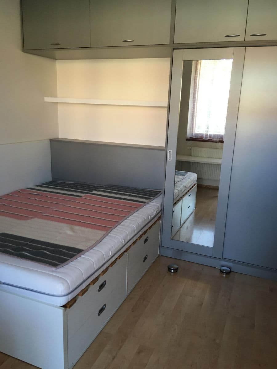 Prenájom bytu 2-izbový 37 m², Mladých Běchovic, Praha, Praha Prenájom bytu 2-izbový 37 m², Mladých Běchovic, Praha, Praha