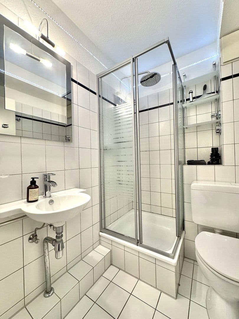 Prenájom bytu 2-izbový 35 m², Küsterstr. 6, Hannover, Dolné Sasko Prenájom bytu 2-izbový 35 m², Küsterstr. 6, Hannover, Dolné Sasko