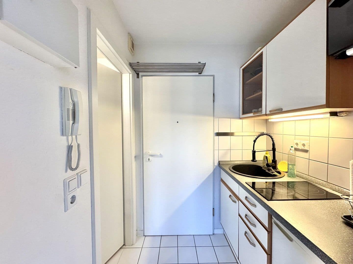 Prenájom bytu 2-izbový 35 m², Küsterstr. 6, Hannover, Dolné Sasko Prenájom bytu 2-izbový 35 m², Küsterstr. 6, Hannover, Dolné Sasko