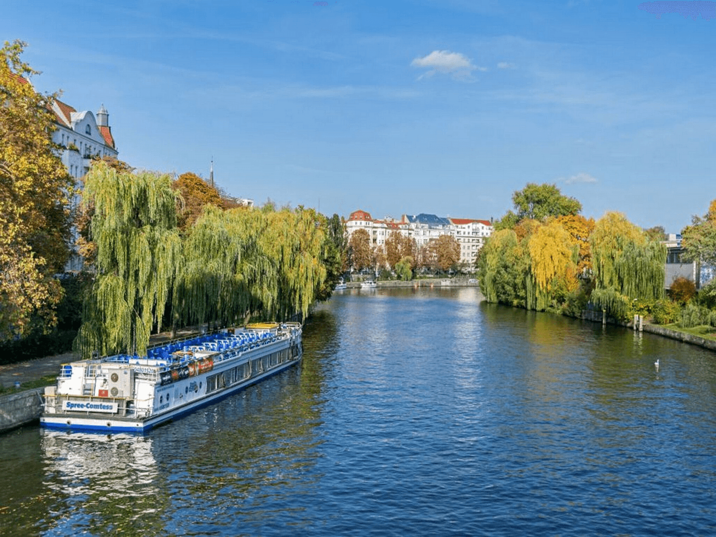 Prenájom bytu 2-izbový 62 m², Berlin, Berlín Prenájom bytu 2-izbový 62 m², Berlin, Berlín