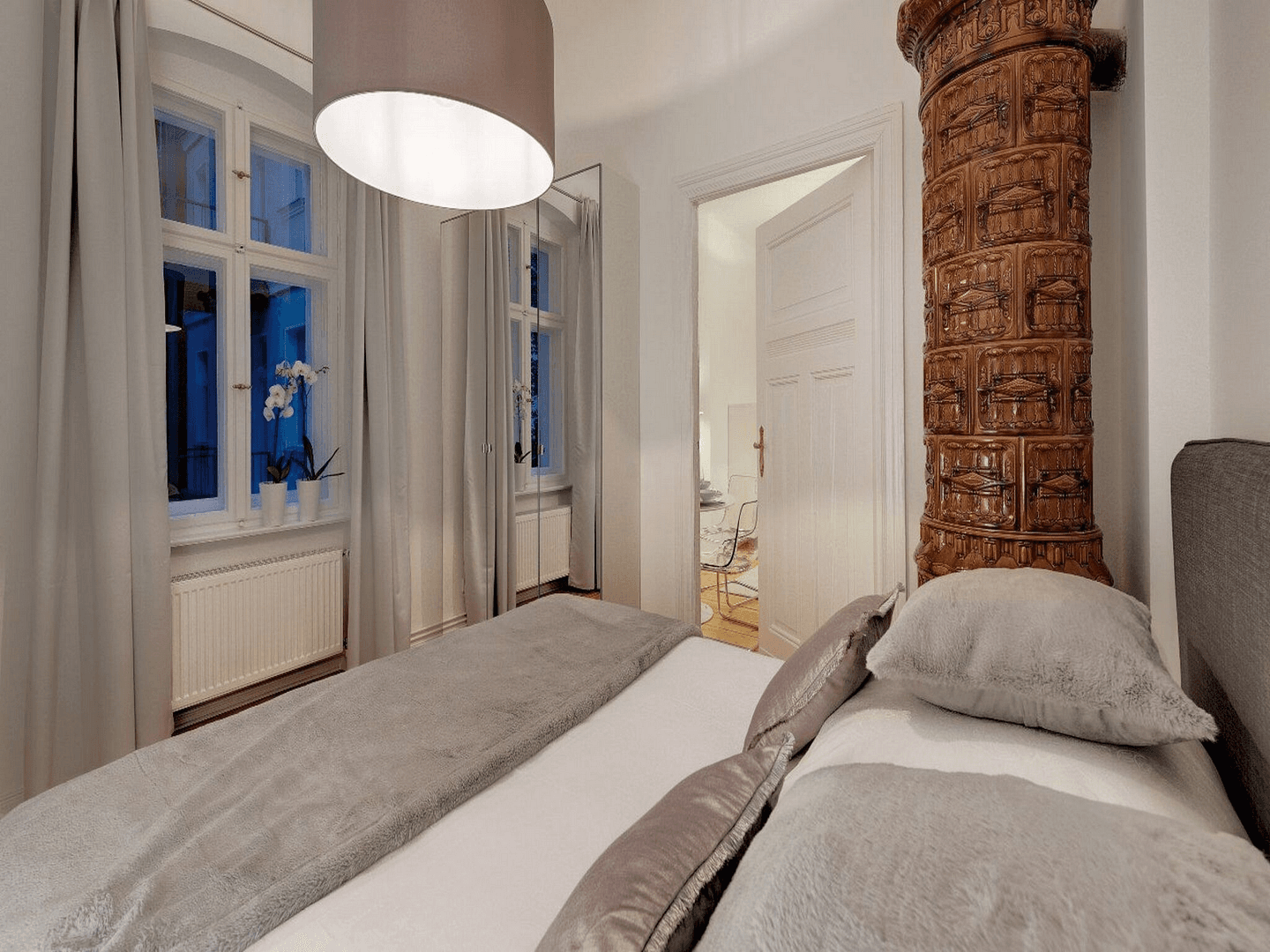 Prenájom bytu 2-izbový 62 m², Berlin, Berlín Prenájom bytu 2-izbový 62 m², Berlin, Berlín