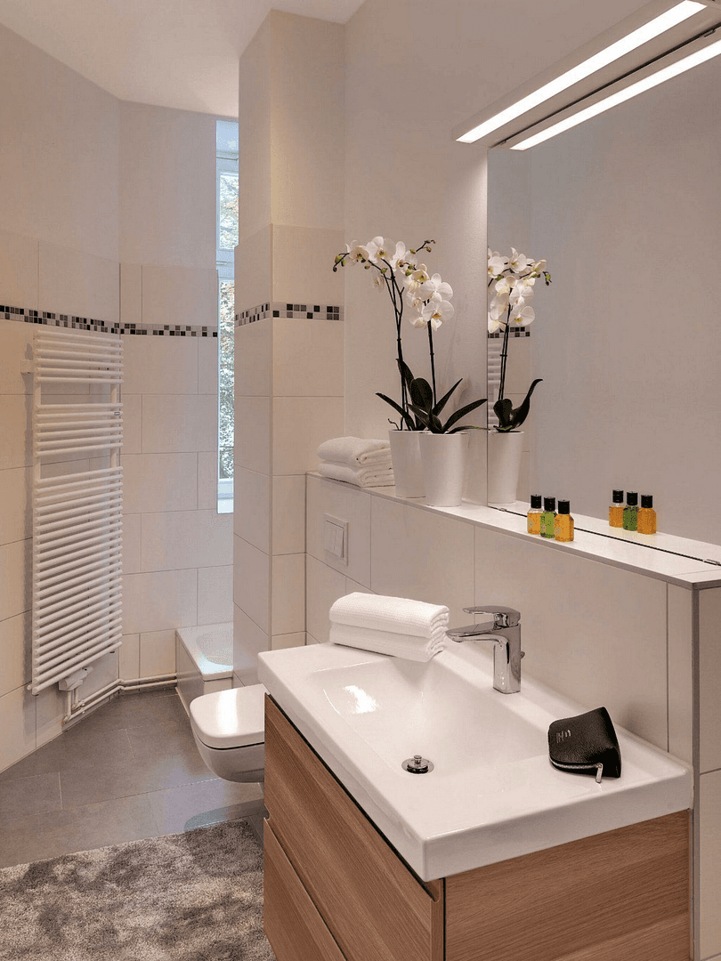 Prenájom bytu 2-izbový 62 m², Berlin, Berlín Prenájom bytu 2-izbový 62 m², Berlin, Berlín