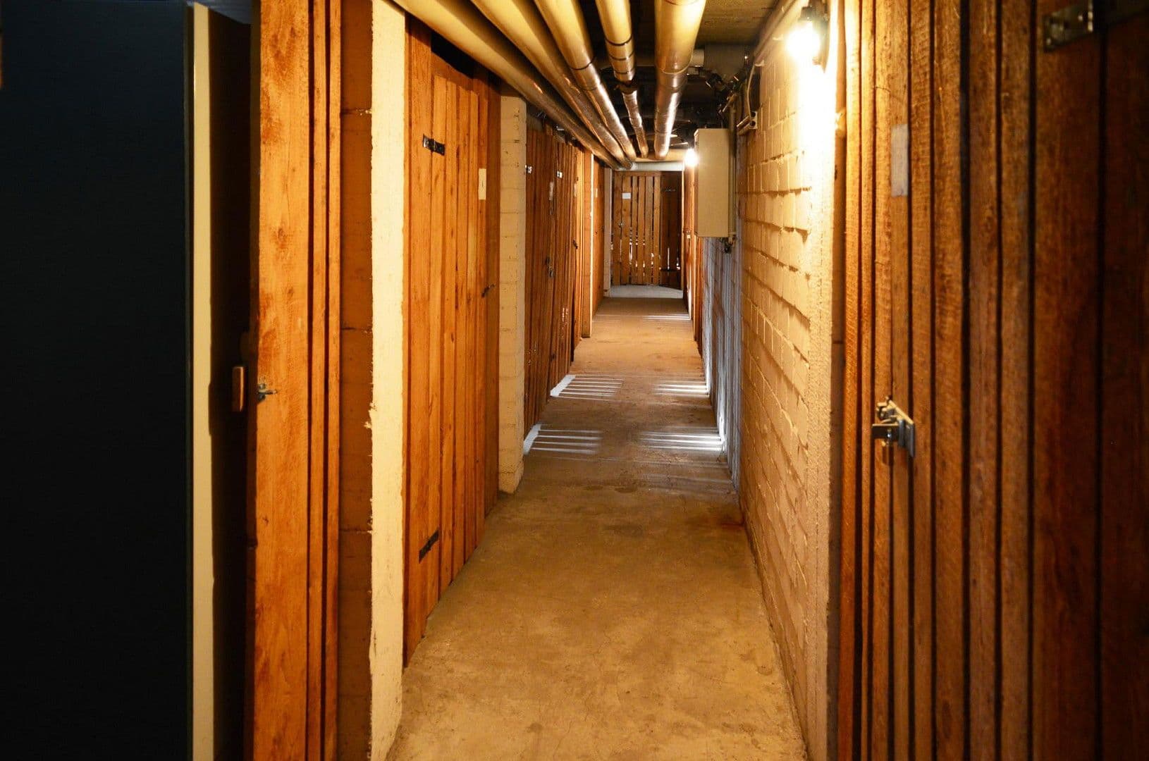 Predaj bytu 2-izbový 68 m², Angerburger Allee, Berlin, Berlín Predaj bytu 2-izbový 68 m², Angerburger Allee, Berlin, Berlín