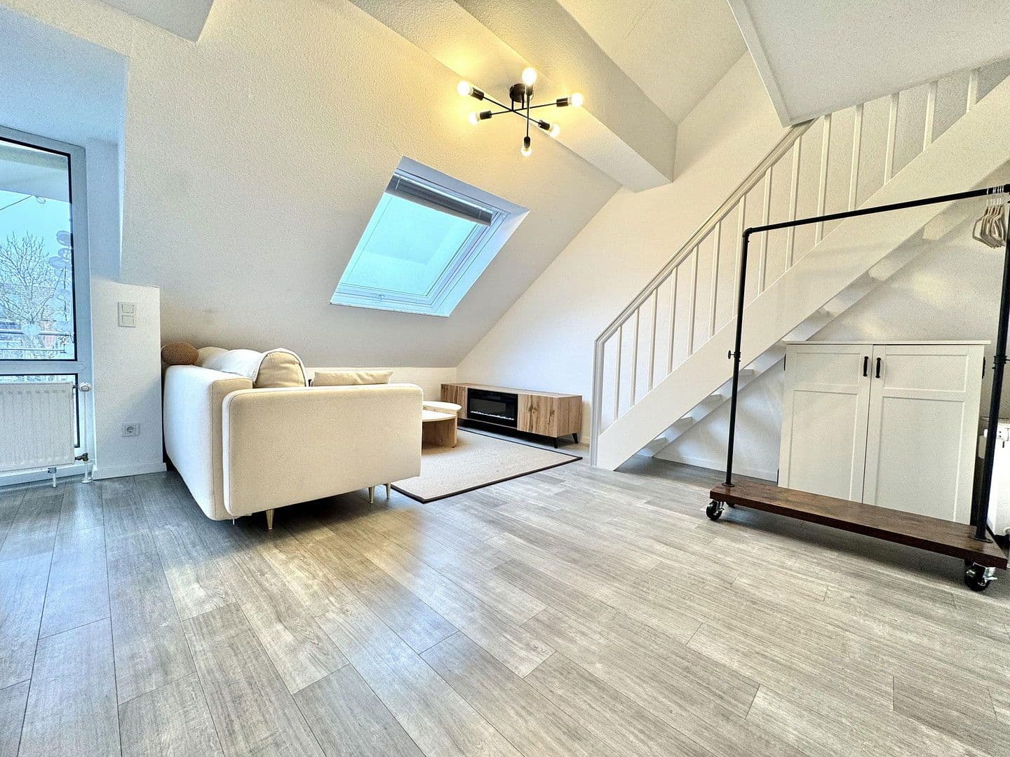 Prenájom bytu 2-izbový 40 m², Leineinsel 15, Hannover, Dolné Sasko Prenájom bytu 2-izbový 40 m², Leineinsel 15, Hannover, Dolné Sasko