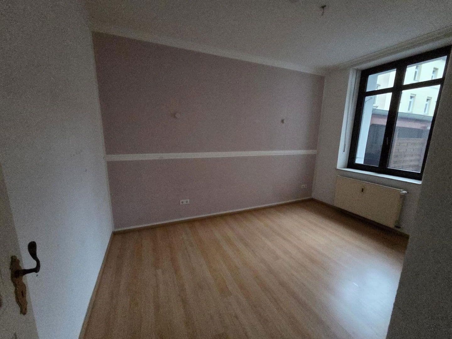Prenájom bytu 2-izbový 60 m², Krefeld, Severné Porýnie - Westfálsko Prenájom bytu 2-izbový 60 m², Krefeld, Severné Porýnie - Westfálsko