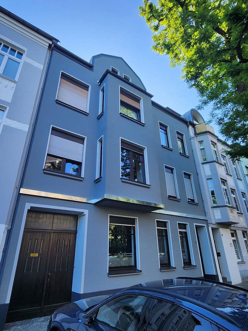 Prenájom bytu 2-izbový 60 m², Krefeld, Severné Porýnie - Westfálsko Prenájom bytu 2-izbový 60 m², Krefeld, Severné Porýnie - Westfálsko