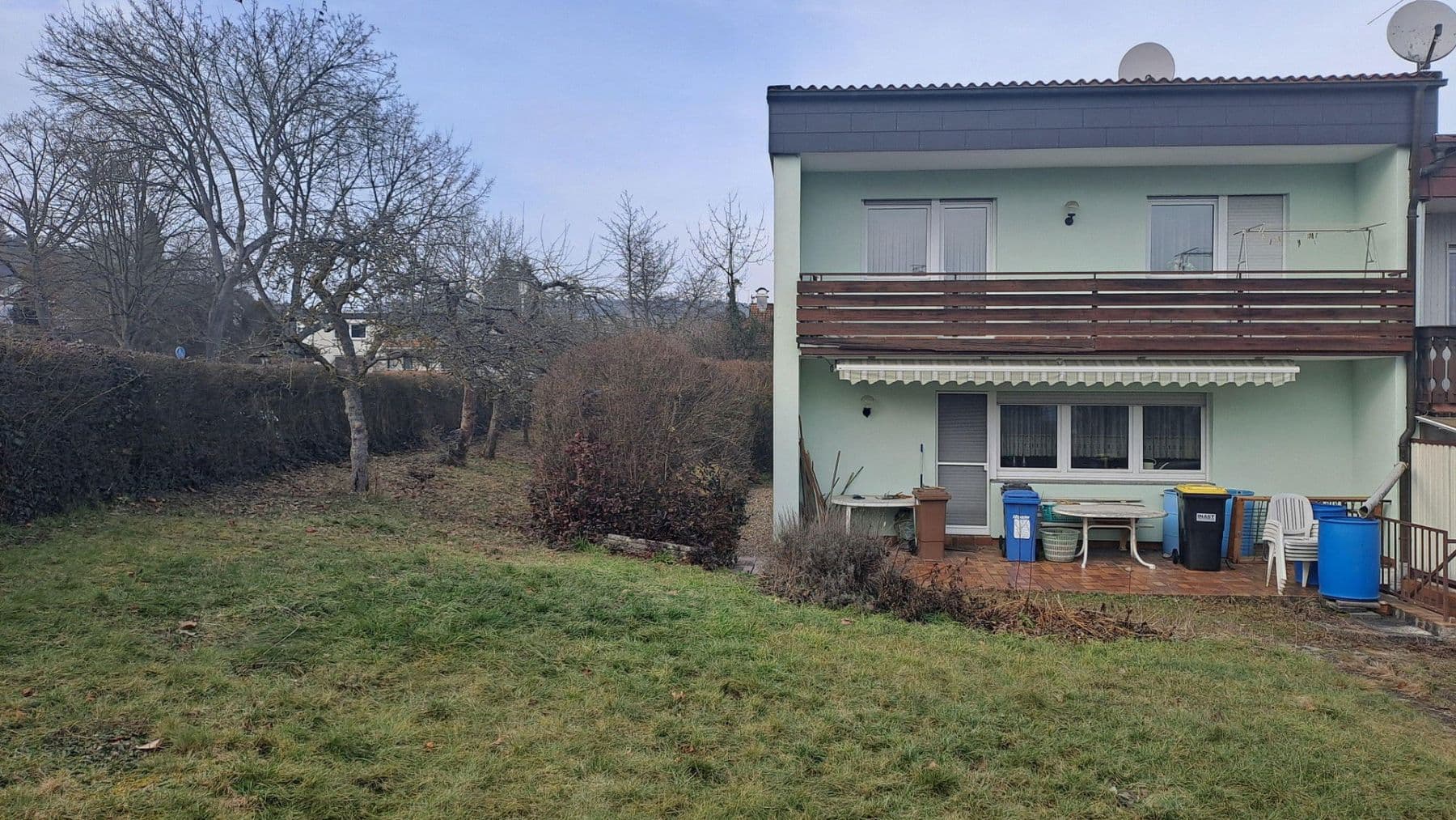 Predaj domu 124 m², pozemek 488 m², Lauda-Königshofen, Bádensko-Wurttembersko Predaj domu 124 m², pozemek 488 m², Lauda-Königshofen, Bádensko-Wurttembersko