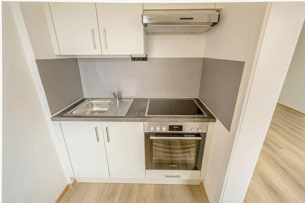 Prenájom bytu 1-izbový 37 m², 84 Deutschland, Burghausen, Bavorsko Prenájom bytu 1-izbový 37 m², 84 Deutschland, Burghausen, Bavorsko