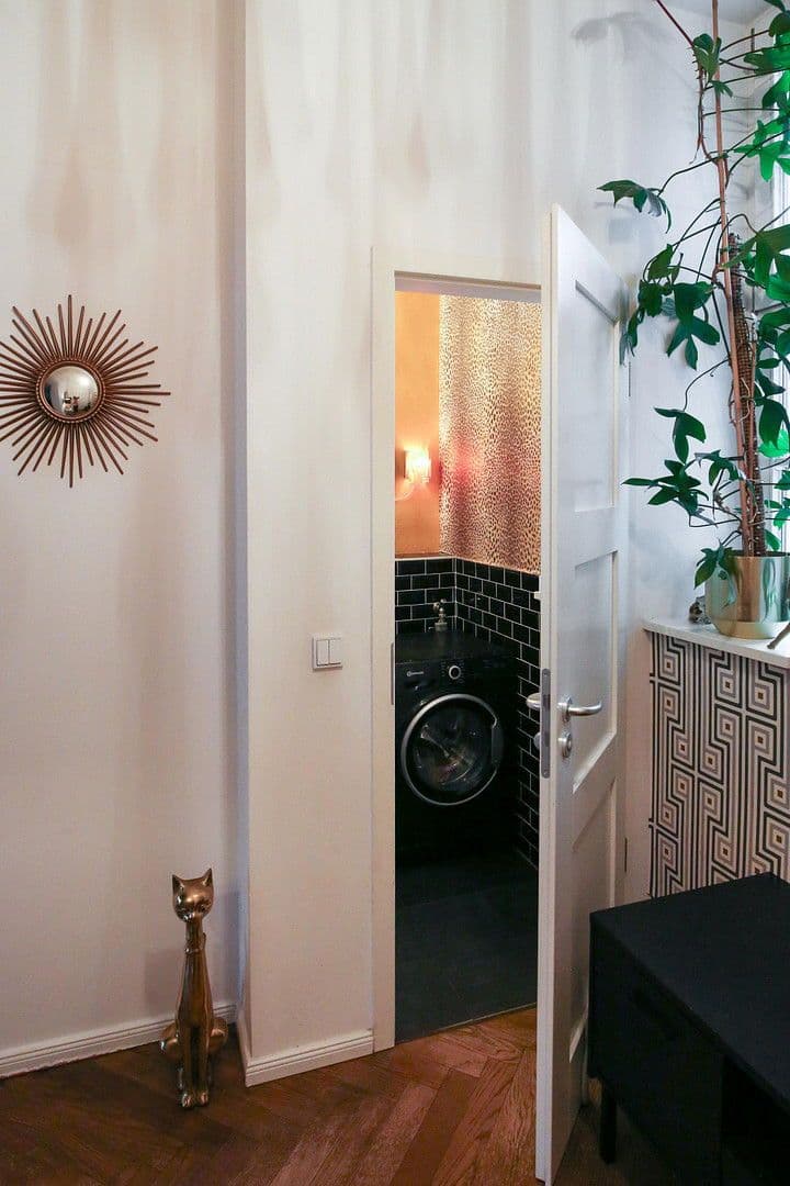 Predaj bytu 4-izbový 110 m², Hohenzollernring 18c, Berlin, Berlín Predaj bytu 4-izbový 110 m², Hohenzollernring 18c, Berlin, Berlín