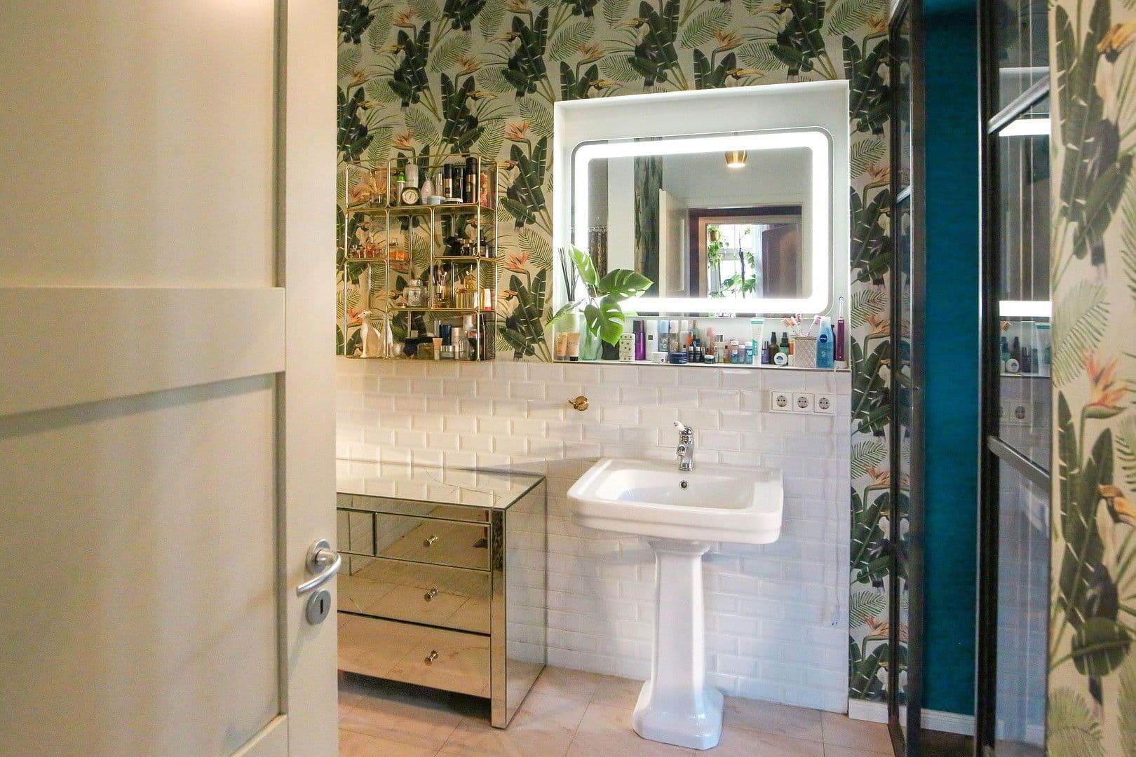 Predaj bytu 4-izbový 110 m², Hohenzollernring 18c, Berlin, Berlín Predaj bytu 4-izbový 110 m², Hohenzollernring 18c, Berlin, Berlín