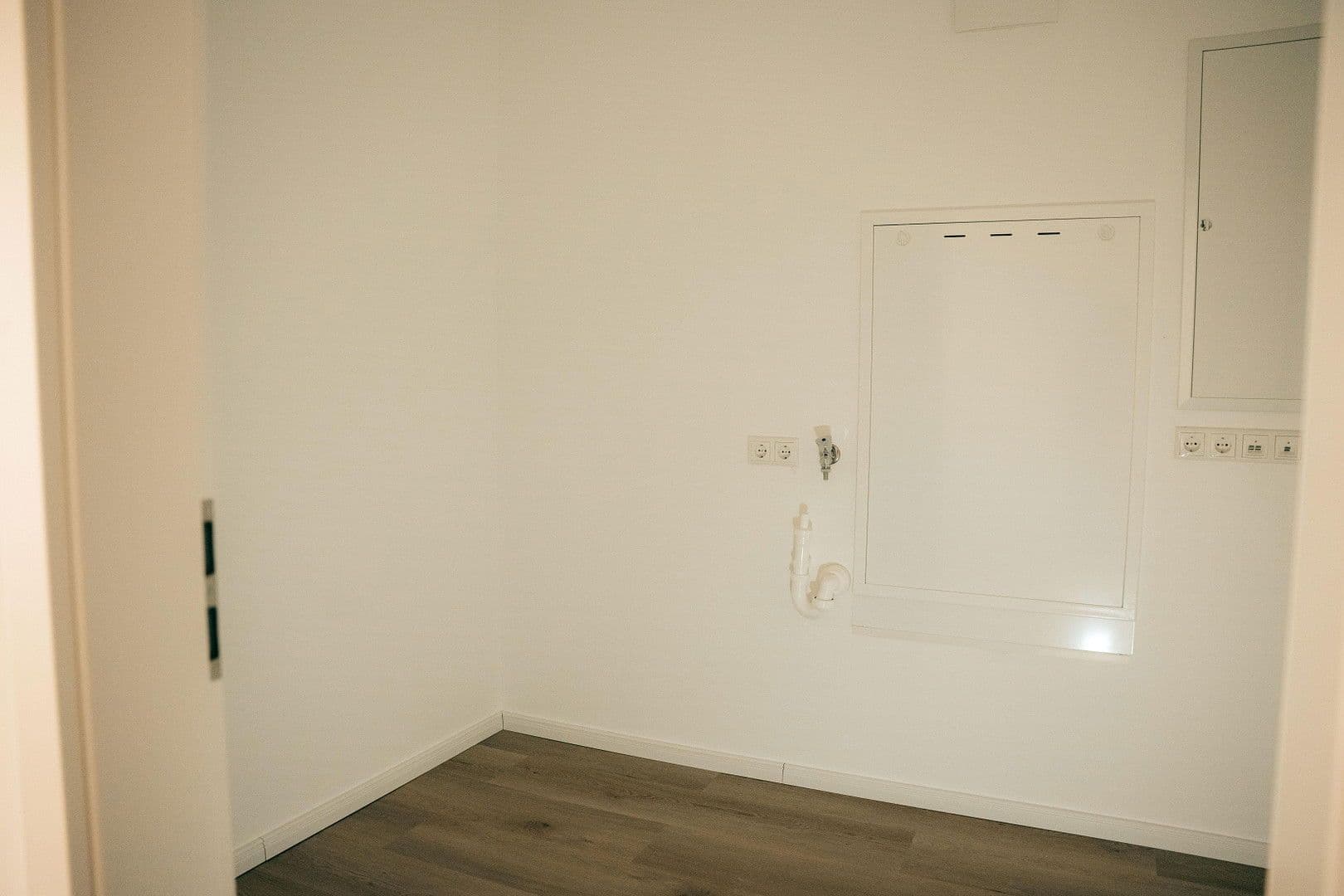 Prenájom bytu 3-izbový 97 m², Hackländerstr. 5, Osnabrück, Dolné Sasko Prenájom bytu 3-izbový 97 m², Hackländerstr. 5, Osnabrück, Dolné Sasko