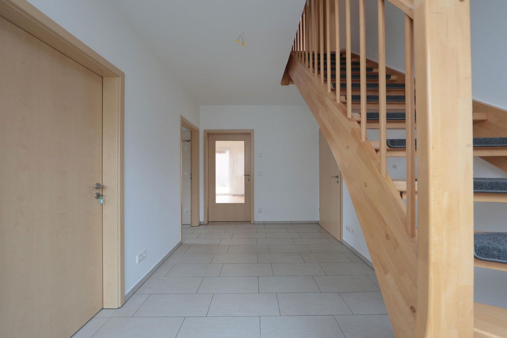 Predaj domu 164 m², pozemek 550 m², Oranienburg, Brandenbursko Predaj domu 164 m², pozemek 550 m², Oranienburg, Brandenbursko