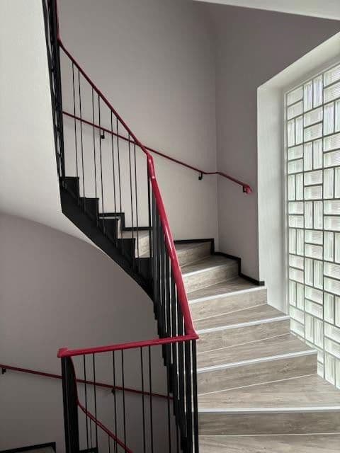 Predaj domu 187 m², pozemek 655 m², Frankfurt, Hesensko Predaj domu 187 m², pozemek 655 m², Frankfurt, Hesensko