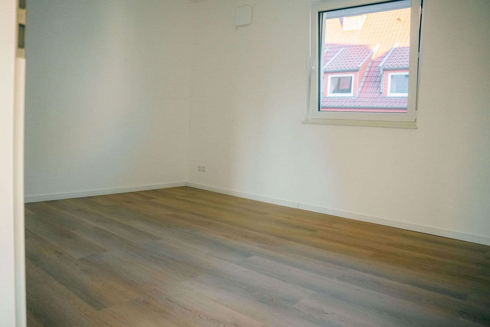 Prenájom bytu 3-izbový 81 m², Hackländerstr. 5, Osnabrück, Dolné Sasko Prenájom bytu 3-izbový 81 m², Hackländerstr. 5, Osnabrück, Dolné Sasko