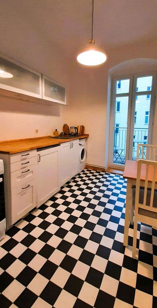 Prenájom bytu 1-izbový 36 m², Ueckermünder Straße 7, Berlin, Berlín Prenájom bytu 1-izbový 36 m², Ueckermünder Straße 7, Berlin, Berlín