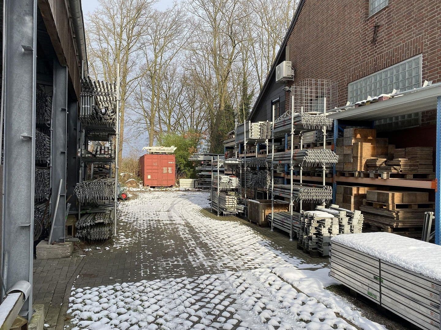 Prenájom nebytového priestoru 5.000 m², Auffeld, 33, Tönisvorst, Severné Porýnie - Westfálsko Prenájom nebytového priestoru 5.000 m², Auffeld, 33, Tönisvorst, Severné Porýnie - Westfálsko