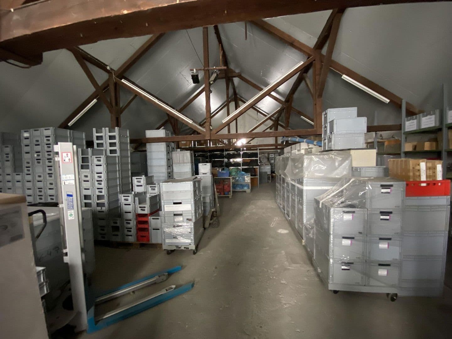 Prenájom nebytového priestoru 5.000 m², Auffeld, 33, Tönisvorst, Severné Porýnie - Westfálsko Prenájom nebytového priestoru 5.000 m², Auffeld, 33, Tönisvorst, Severné Porýnie - Westfálsko