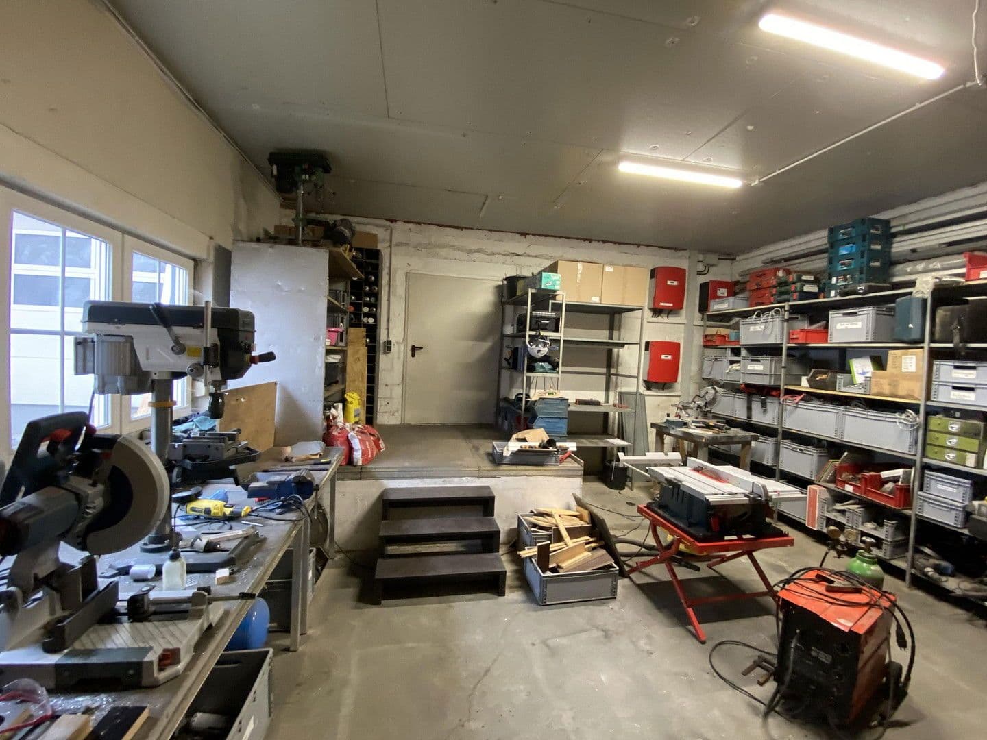 Prenájom nebytového priestoru 5.000 m², Auffeld, 33, Tönisvorst, Severné Porýnie - Westfálsko Prenájom nebytového priestoru 5.000 m², Auffeld, 33, Tönisvorst, Severné Porýnie - Westfálsko