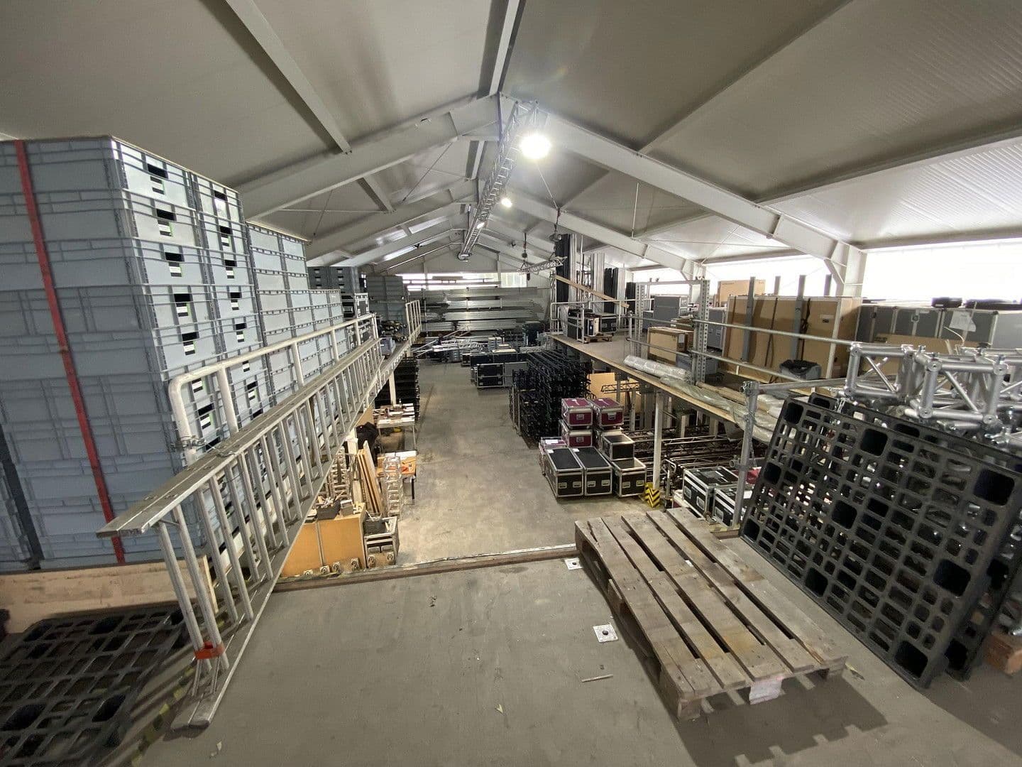 Prenájom nebytového priestoru 5.000 m², Auffeld, 33, Tönisvorst, Severné Porýnie - Westfálsko Prenájom nebytového priestoru 5.000 m², Auffeld, 33, Tönisvorst, Severné Porýnie - Westfálsko