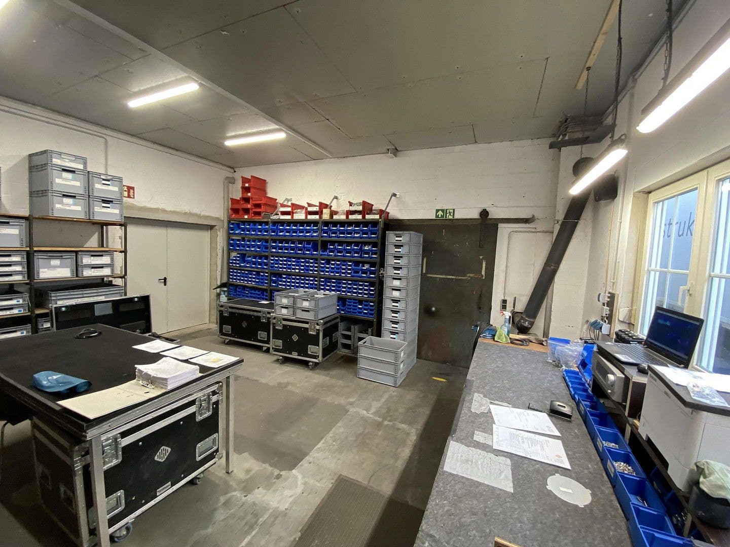 Prenájom nebytového priestoru 5.000 m², Auffeld, 33, Tönisvorst, Severné Porýnie - Westfálsko Prenájom nebytového priestoru 5.000 m², Auffeld, 33, Tönisvorst, Severné Porýnie - Westfálsko