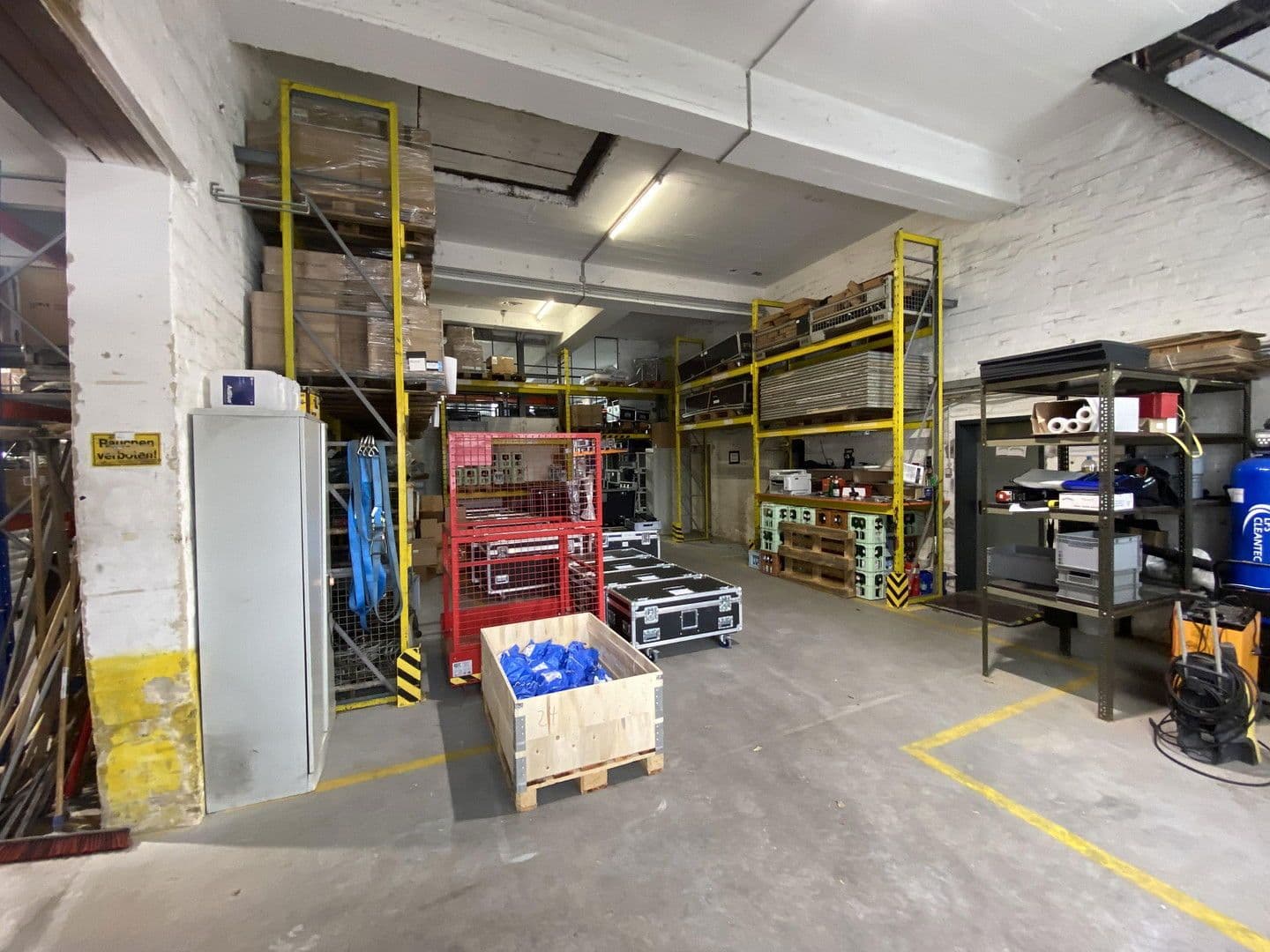 Prenájom nebytového priestoru 5.000 m², Auffeld, 33, Tönisvorst, Severné Porýnie - Westfálsko Prenájom nebytového priestoru 5.000 m², Auffeld, 33, Tönisvorst, Severné Porýnie - Westfálsko