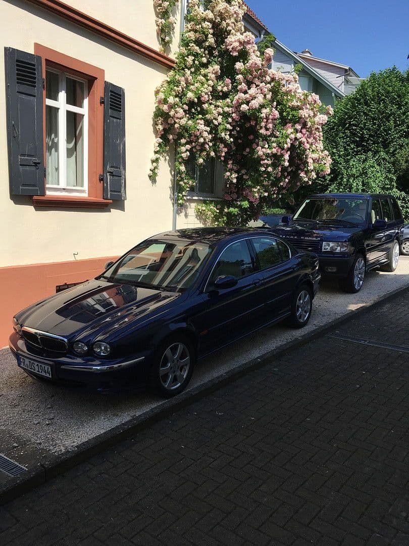 Predaj domu 172 m², pozemek 404 m², Müllheim im Markgräflerland, Bádensko-Wurttembersko Predaj domu 172 m², pozemek 404 m², Müllheim im Markgräflerland, Bádensko-Wurttembersko