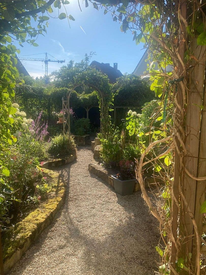 Predaj domu 172 m², pozemek 404 m², Müllheim im Markgräflerland, Bádensko-Wurttembersko Predaj domu 172 m², pozemek 404 m², Müllheim im Markgräflerland, Bádensko-Wurttembersko