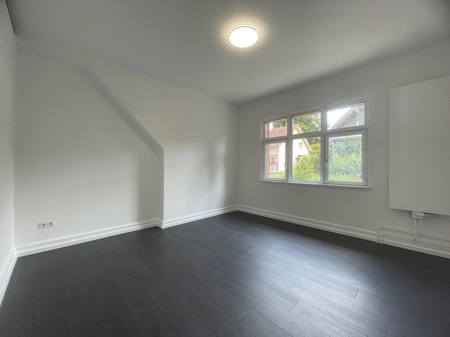 Predaj domu 172 m², pozemek 404 m², Müllheim im Markgräflerland, Bádensko-Wurttembersko Predaj domu 172 m², pozemek 404 m², Müllheim im Markgräflerland, Bádensko-Wurttembersko