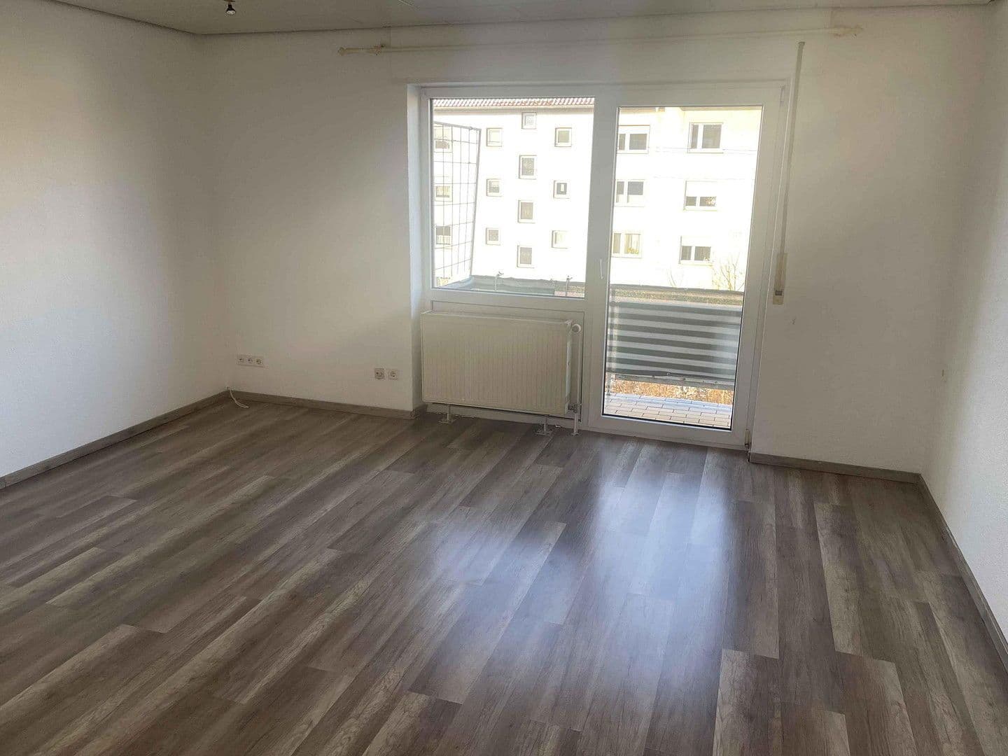 Predaj bytu 3-izbový 63 m², Landau, Porýnie-Falcko Predaj bytu 3-izbový 63 m², Landau, Porýnie-Falcko