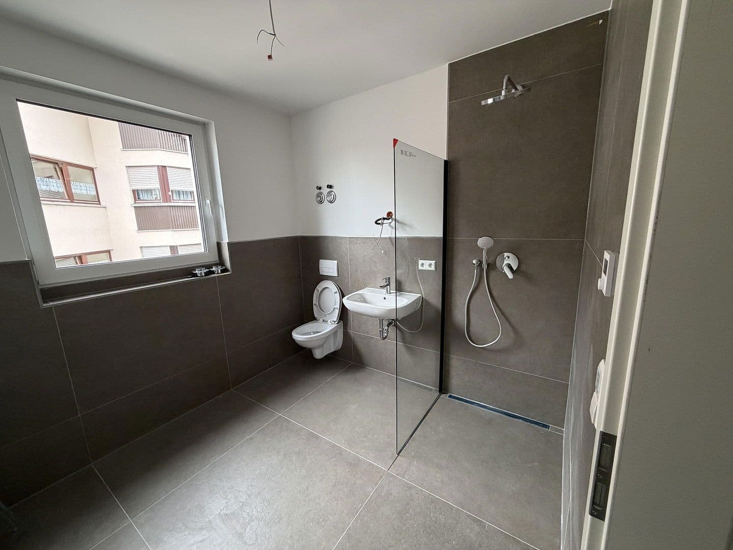 Prenájom bytu 2-izbový 70 m², Niefern-Öschelbronn, Bádensko-Wurttembersko Prenájom bytu 2-izbový 70 m², Niefern-Öschelbronn, Bádensko-Wurttembersko