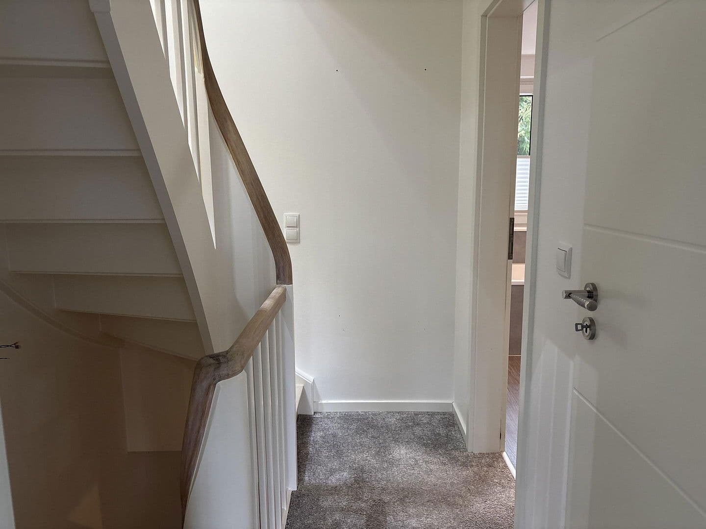 Prenájom domu 87 m², pozemek 150 m², Neumünster, Šlezvicko-Holštajnsko Prenájom domu 87 m², pozemek 150 m², Neumünster, Šlezvicko-Holštajnsko