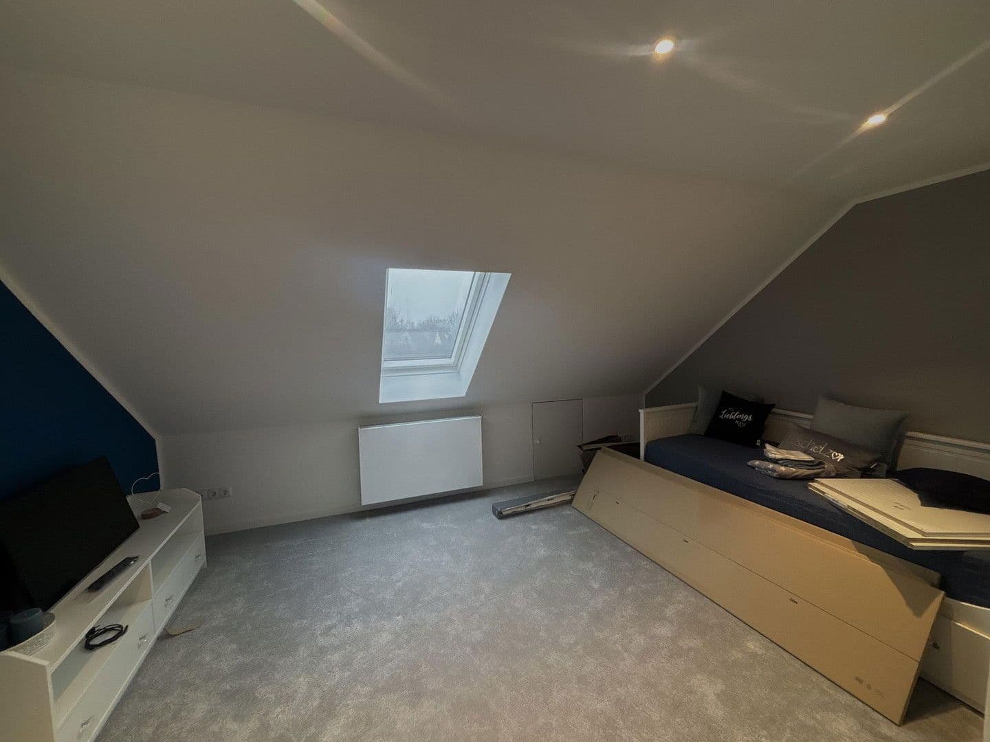 Prenájom domu 87 m², pozemek 150 m², Neumünster, Šlezvicko-Holštajnsko Prenájom domu 87 m², pozemek 150 m², Neumünster, Šlezvicko-Holštajnsko